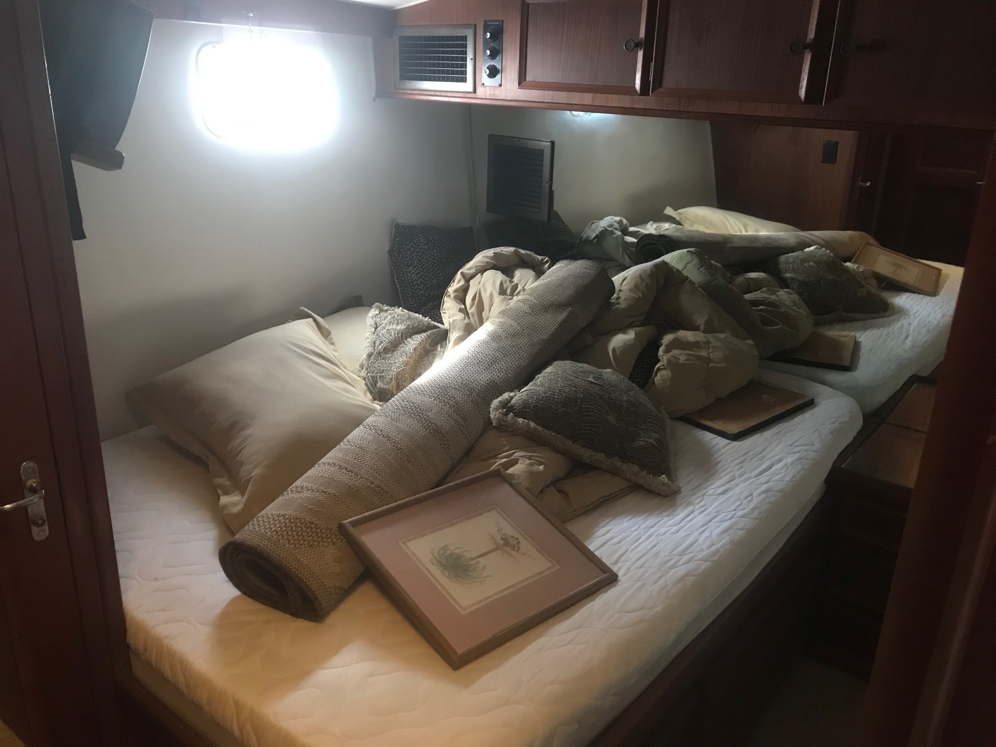 Hatteras Convertible Refit - Interior - Blending a New and Classic Look ...